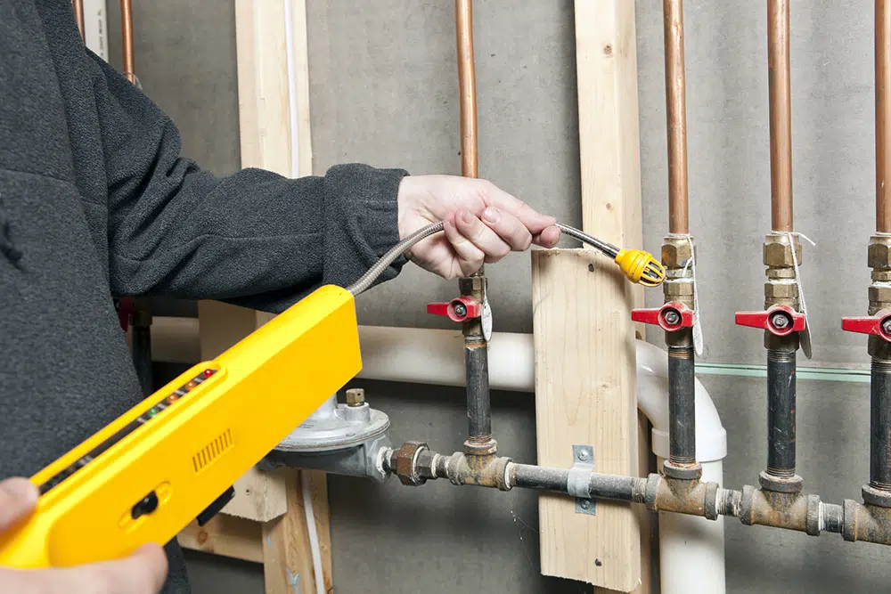Gas leak testing in Sacramento, CA.